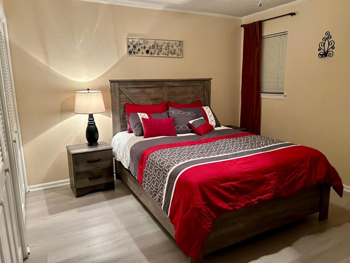 The Carriage Dream Villa Монтгомъри Екстериор снимка